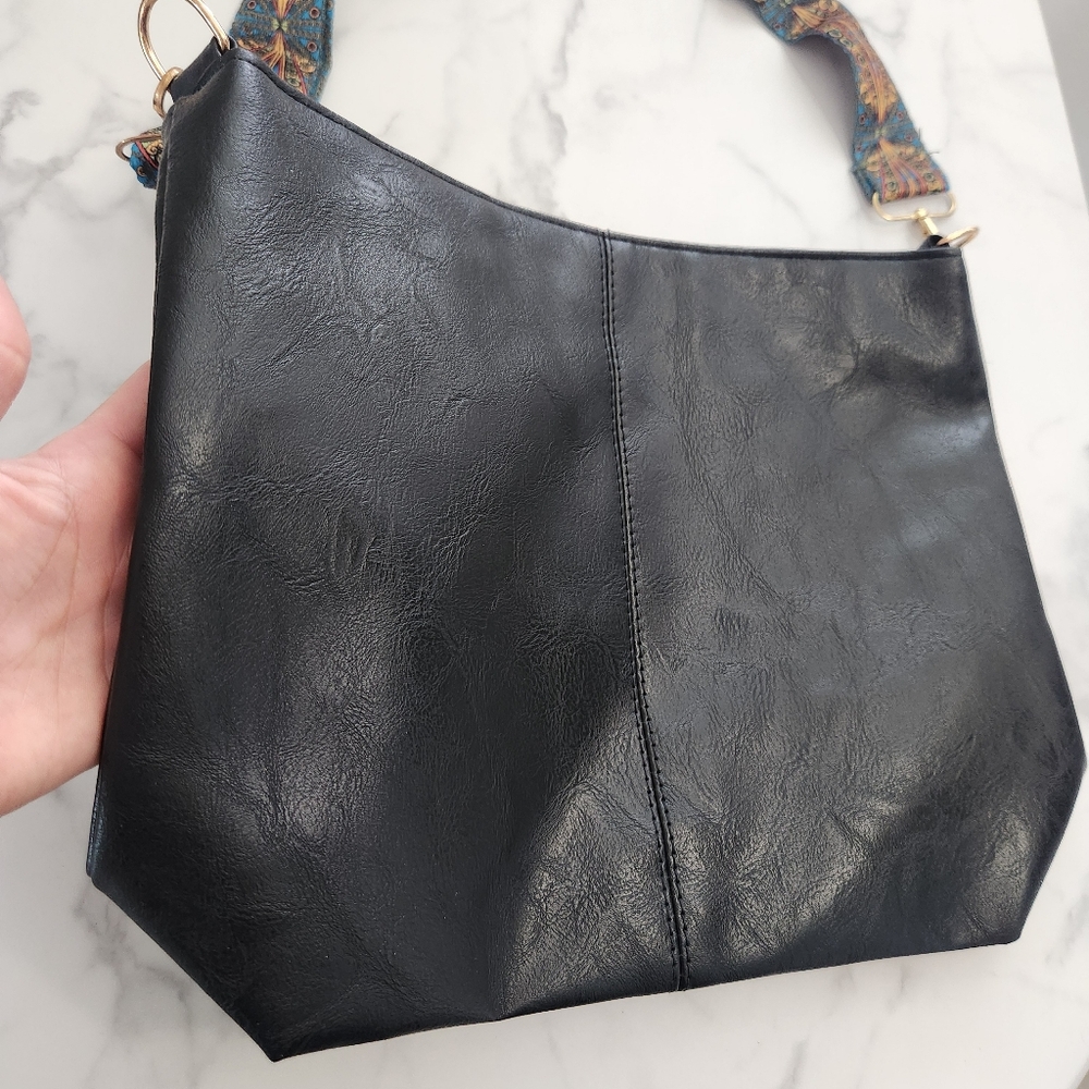Unisex Black Pu Leather Tote Bag With Patterned Boho Strap - Picture 4 of 15